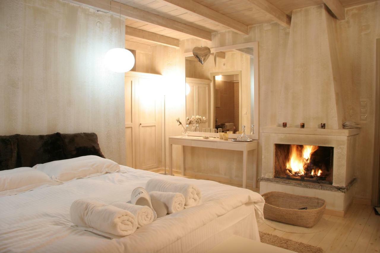 Mikro Papigo 1700 Hotel & Spa Papigko Quarto foto